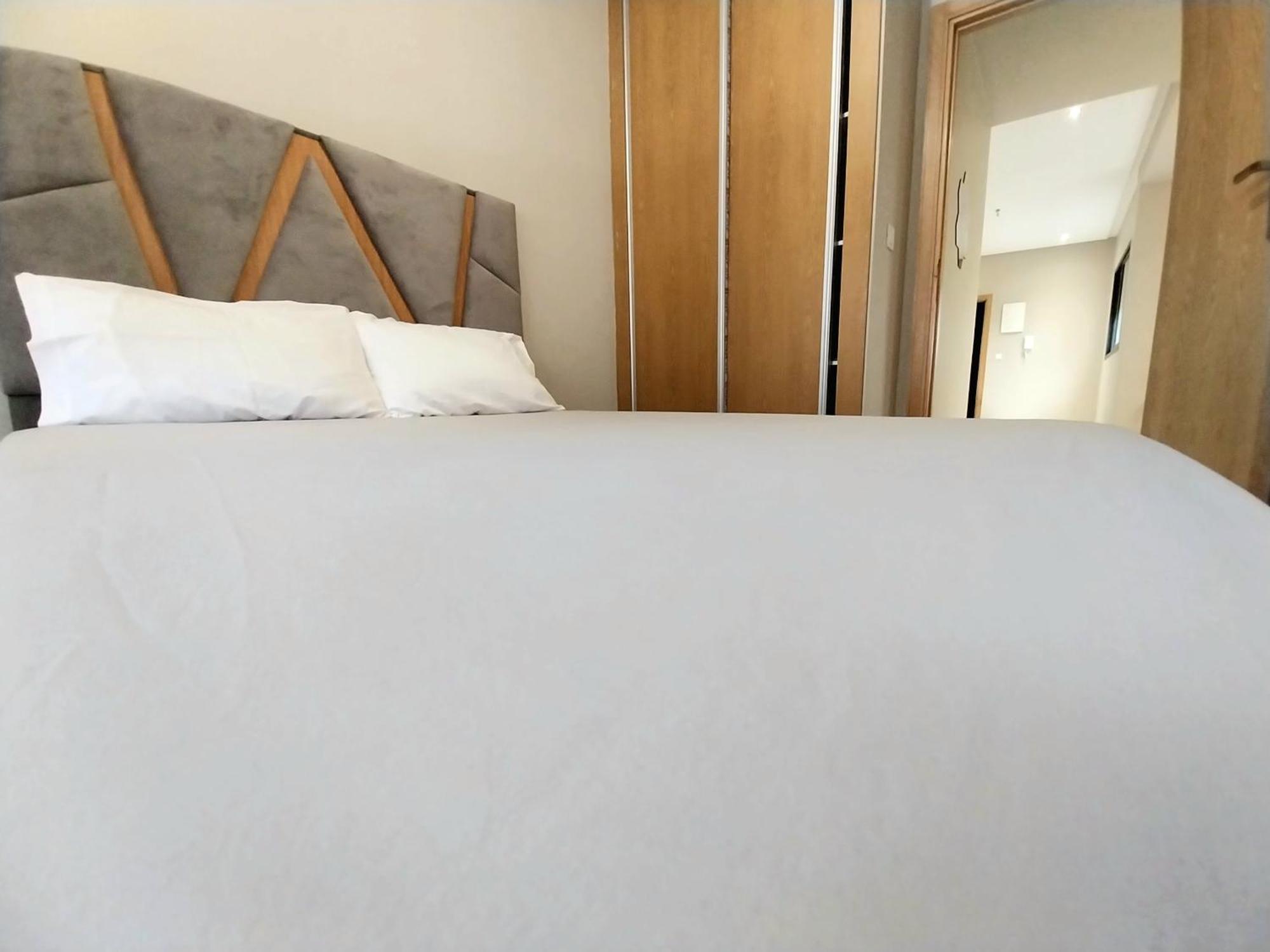Cosy Appartement Proche De L'Aeroport Mohamed 5 Deroua ภายนอก รูปภาพ