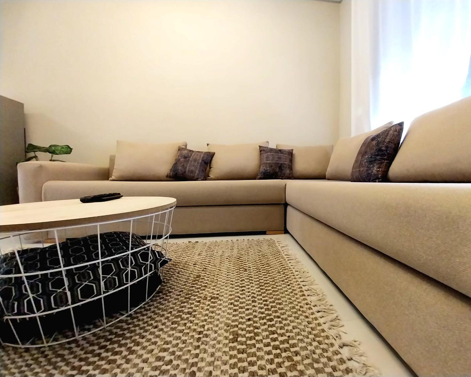 Cosy Appartement Proche De L'Aeroport Mohamed 5 Deroua ภายนอก รูปภาพ